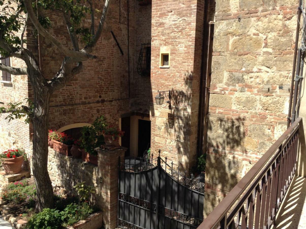 Luxury Apartment Piazza Grande Montepulciano Stazione Exteriör bild