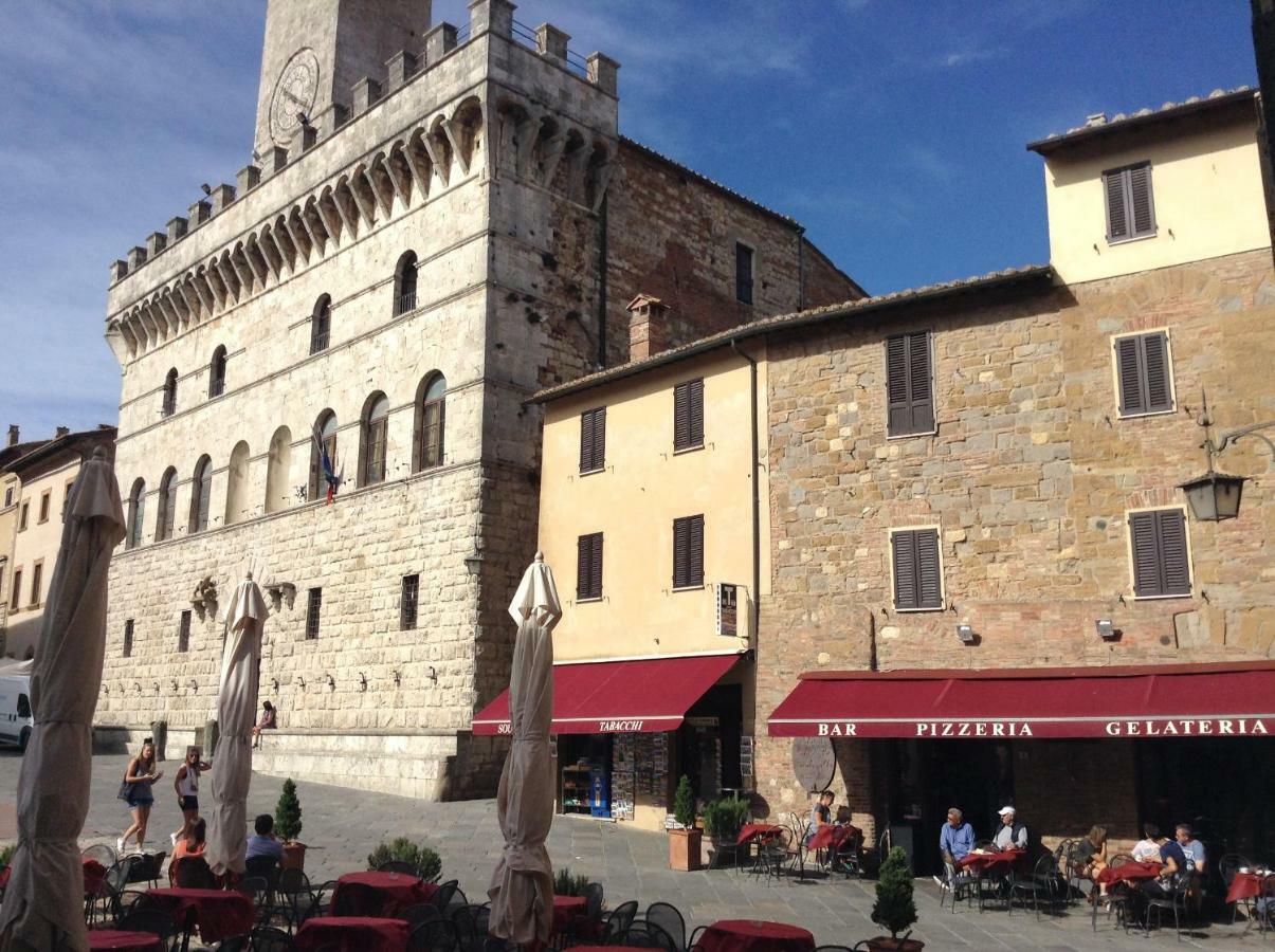 Luxury Apartment Piazza Grande Montepulciano Stazione Exteriör bild
