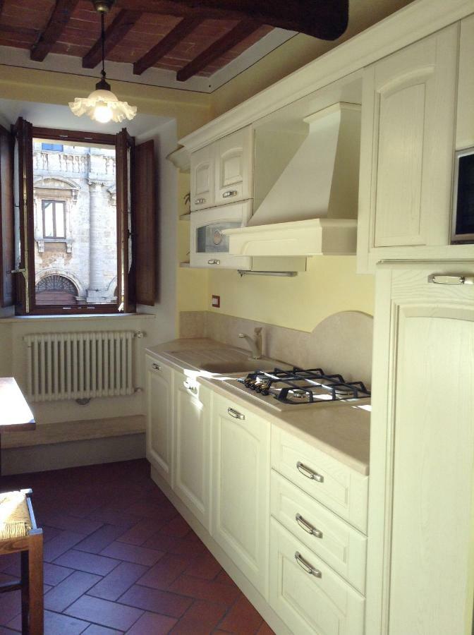 Luxury Apartment Piazza Grande Montepulciano Stazione Exteriör bild