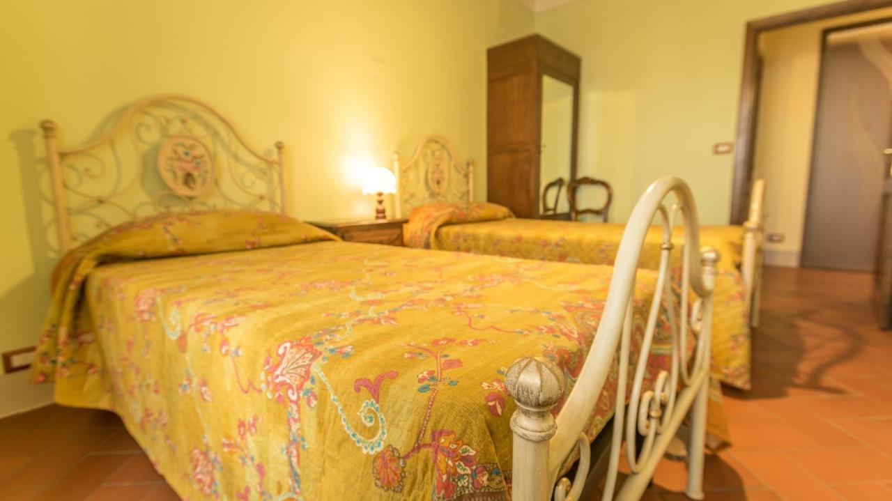 Luxury Apartment Piazza Grande Montepulciano Stazione Exteriör bild